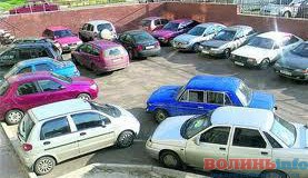 На тих, хто неправильно паркується, тепер можна поскаржитися онлайн