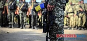 Як зустрічали визволених з полону військових у Володимирі-Волинському. ФОТО