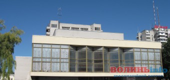 У Луцьку стартує місяць безкоштовних переглядів вистав у театрі