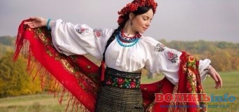На Волині покажуть колекцію старовинного одягу, евакуйованого зі Сходу