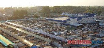 У Луцьку хочуть односторонній рух біля Варшавського ринку