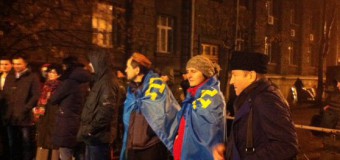 Кримські татари організували пікет під АП