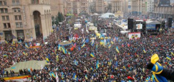 Перше Народне віче. Перше зіткнення з “Беркутом”. Перші 100 тисяч на Майдані (день 4)