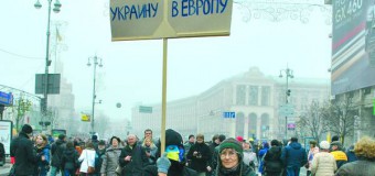 80 людей отримують тілесні ушкодження, 10 — госпіталізують