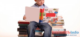 Дітки з Волновахи дякують волинянам за книжкову допомогу