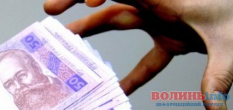 Перевірка на чесність: у Києві на хабарі спіймали поліцейського