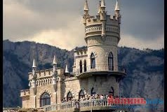 У Росії вийшли купюри із зображенням Криму