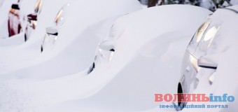 Південь України знову засипає снігом