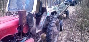 На Волині виявили ще один трактор з реманентом для копання бурштину. ФОТО