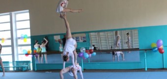 У Луцьку розпочався чемпіонат міста з акробатики. ФОТО