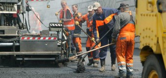 На дорозі «Луцьк–Львів» починають вкладати верхній шар покриття