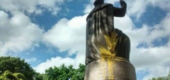 У Полтаві облили фарбою пам’ятник Мазепі