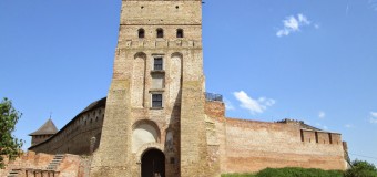 У Луцьку просять зробити вільний вхід у В’їзну вежу замку Любарта