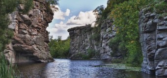 Топ-10 мальовничих місць України для відпочинку влітку