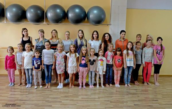 14393302_1107557035999943_1189436264_o