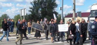 У Херсоні лісники перекрили дорогу через Дніпро
