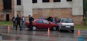 У Нововолинську через зіткнення розтрощились дві автівки