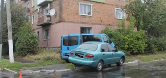 У Нововолинську жінка-водій спричинила аварію