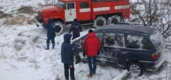На Волині за добу зі снігових заметів звільнили понад 30 авто
