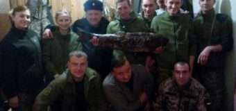 В зону АТО передали 18-кілограмового товстолоба з Волині