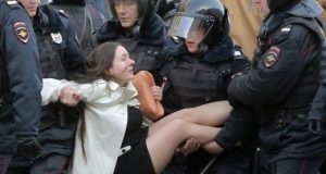 У Росії на акції протестів вийшли 70 тисяч людей
