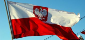 У Варшаві масові антиурядові акції
