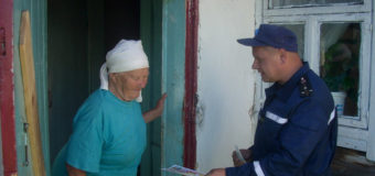 На Волині рятувальники інструктували громадян з питань пожежної безпеки у побуті