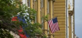 Росія висилає 755 працівників американських дипломатичних місій