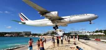 На острові Сен-Мартен літак насмерть здув туристку