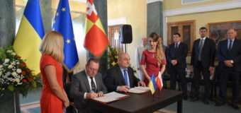 У Луцьку підписали Декларацію про поглиблення співпраці з містом Ольштин. ФОТО