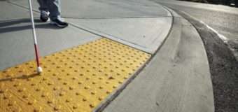 У Луцьку рівненчани поділяться досвідом впровадження тактильної плитки