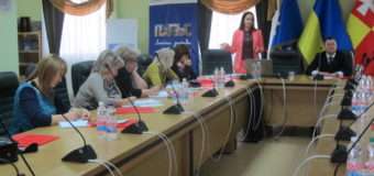 На Волині самоврядців вчили дотримуватись трудового законодавства. ФОТО