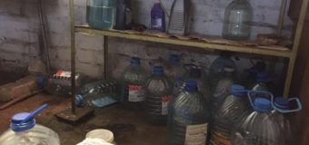 У Луцьку припинили незаконне виробництво сурогатної горілки. ФОТО
