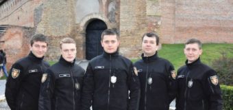 Луцькі муніципали просять 60 тисяч на зимові куртки