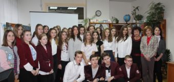 У Луцьку для дітей відбулася зустріч з учасниками революції Гідності. ФОТО