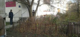 У Луцьку муніципалам не дозволили впорядкувати прибудинкові території