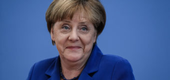 47% німців бажають дострокової відставки Меркель