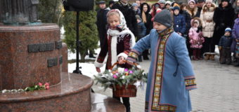 У Луцьку відбулася акція “Миколай пам’ятає про всіх”. ФОТО