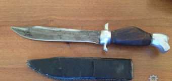 Волинські поліцейські в автомобілі жителя Київської області знайшли саморобний ніж
