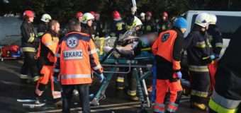 У Польщі автобус із українцями виїхав на зустрічну смугу і зіткнувся з вантажівкою