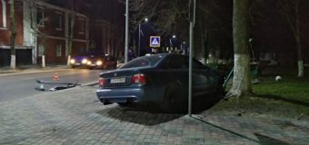 ДТП на Волині: автомобіль влетів у компанію студентів, які йшли тротуаром