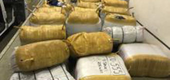 Волинські митники на “Ягодині” вилучили більше 7 тисяч предметів одягу виробництва Туреччини