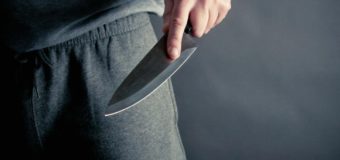 Судили лучанина, який під час сварки кинув у жінку кухонний ніж