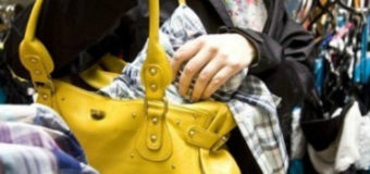 У Ковелі жінка викрала з магазину дві пари дитячих штанів