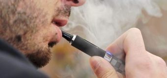 Судили чоловіка, який попросив покурити електронну сигарету й утік з нею