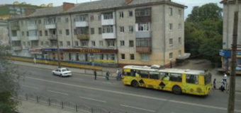 У Луцьку зіткнулися тролейбус та легковик