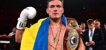 Український боксер Олександр Усик став абсолютним чемпіоном світу, вигравши бій у росіянина