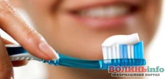 Як правильно чистити зуби: поради стоматологів