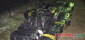 Контрабанду цигарок намагалися провезти у потязі Київ-Варшава