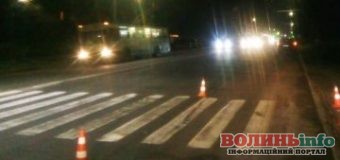 У Луцьку збили жінку на «зебрі»